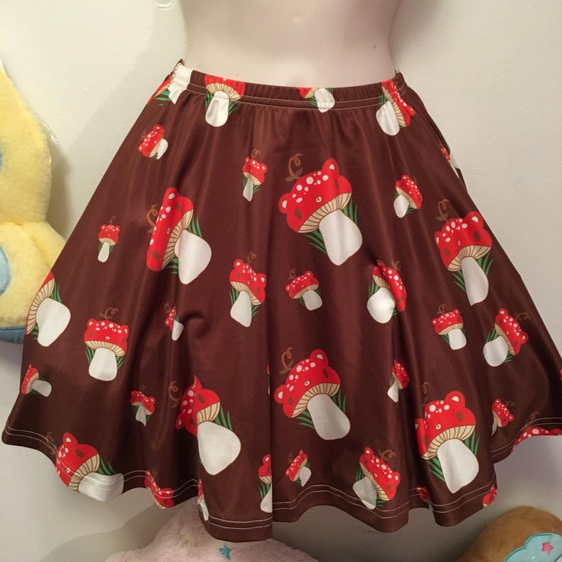 Shroombear Skirt (Made to Order)