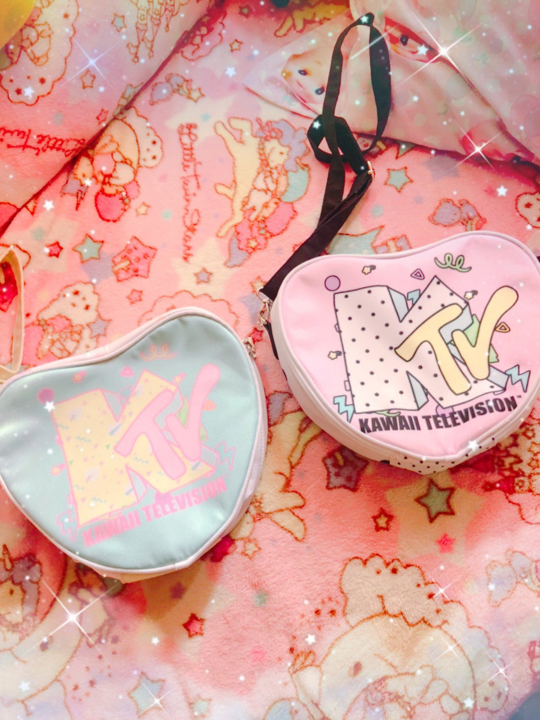 KTV Kawaii Television Heart  bag